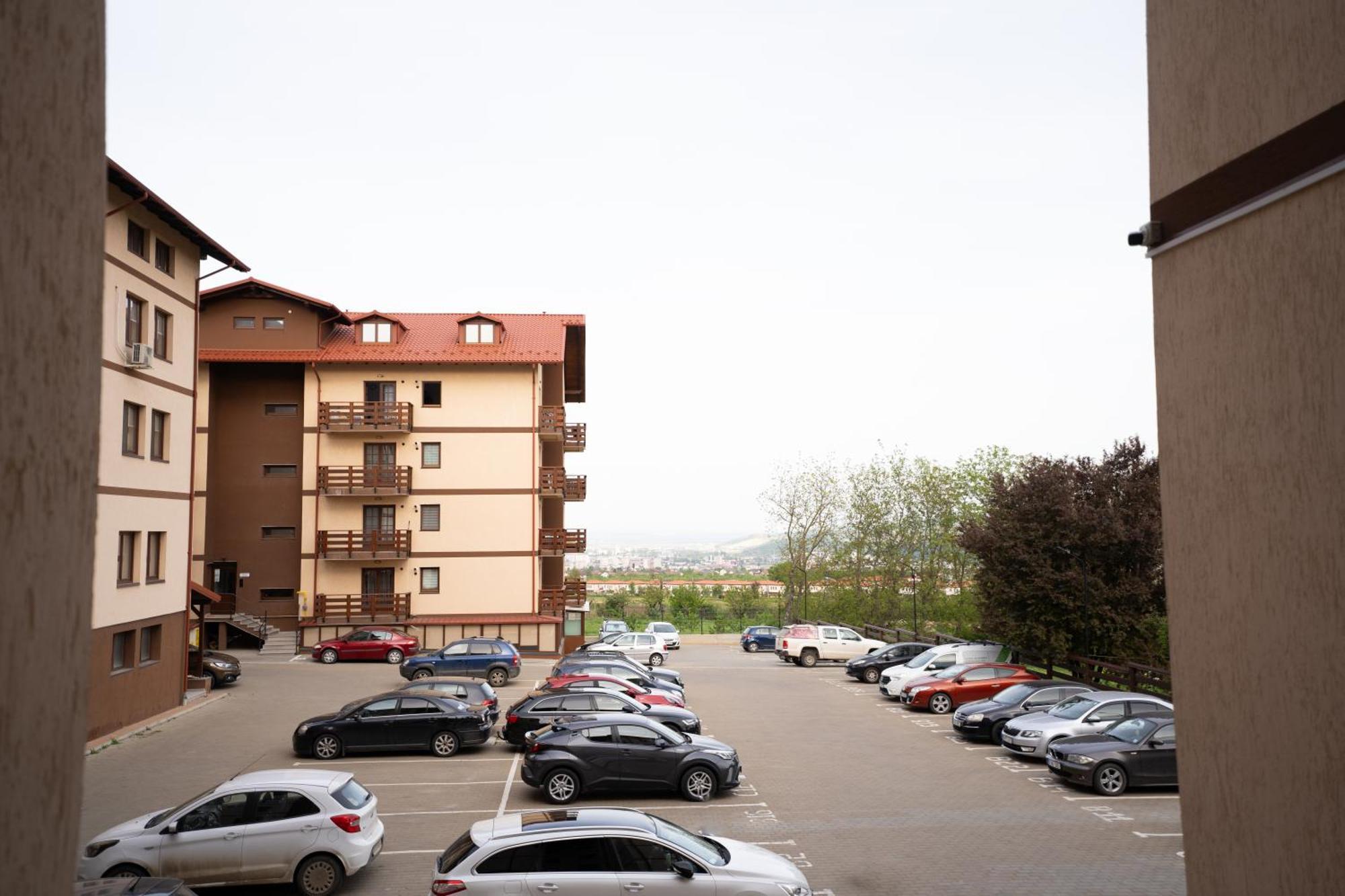 Alex 1 Apartament Iasi Ngoại thất bức ảnh