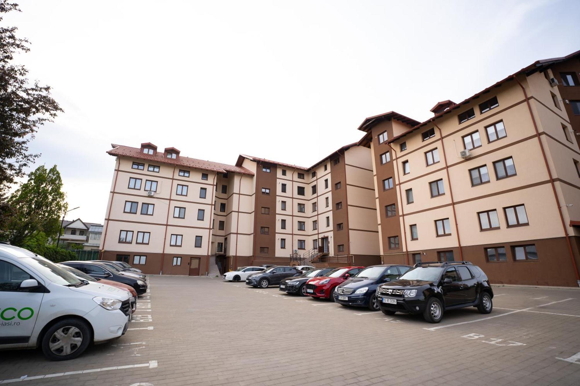 Alex 1 Apartament Iasi Ngoại thất bức ảnh